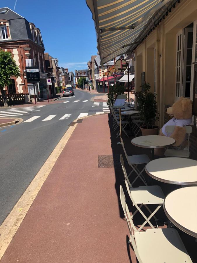 Hotel Le Normand Houlgate Eksteriør bilde